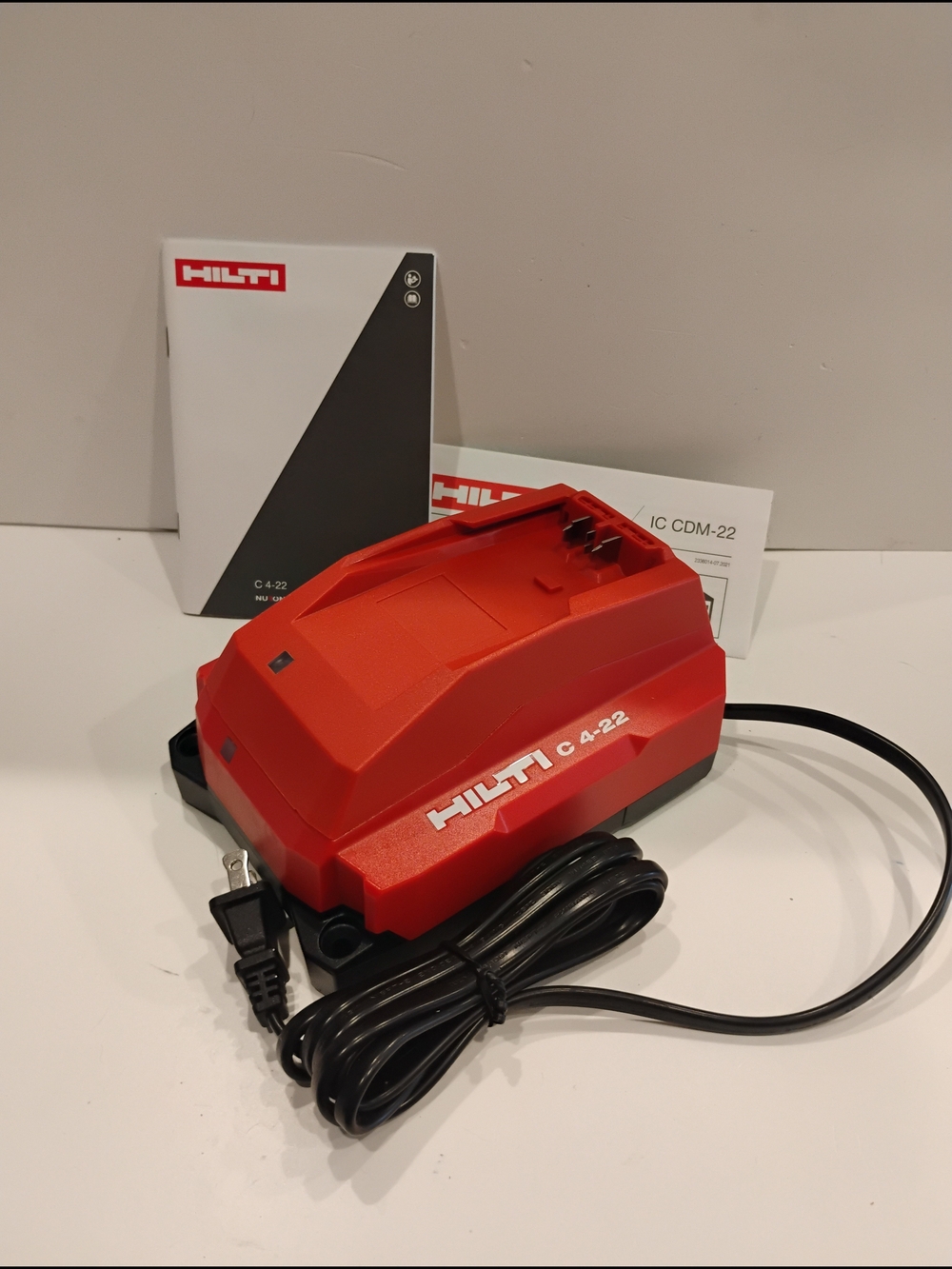 Hilti C 4-22 Battery Charger